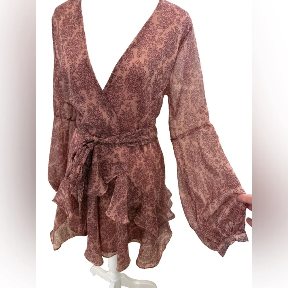 The Vintage Shop Pink Gemma Dress with Bishop Sleeves. Size Medium - Picture 4 of 7